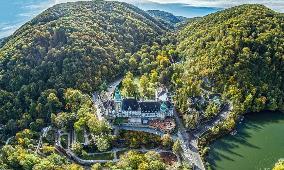 Riverside Apartman**** Miszkolc Zewnętrze zdjęcie