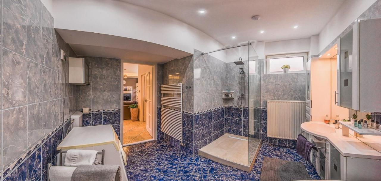 Riverside Apartman**** Miszkolc Zewnętrze zdjęcie